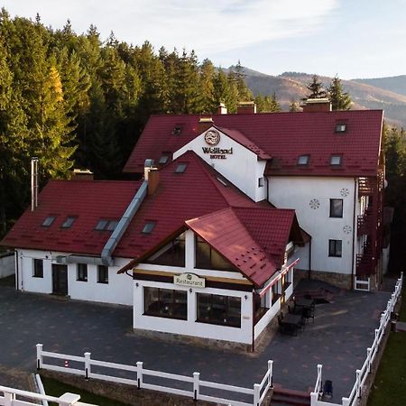 Wellland Hotel Yaremche Exterior photo